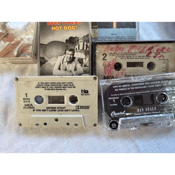 Classic Country Music Cassette Tapes 1970/80, Reba, Crystal Gayle, George Strait - Picture 10 of 13